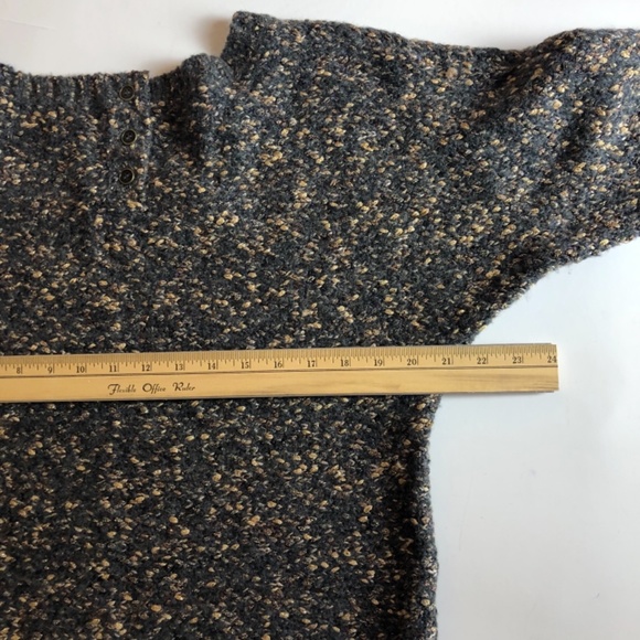 NWOT, Metallic Ella Moss Back Buttoned, Dolman Sleeve Sweater - Picture 5 of 11